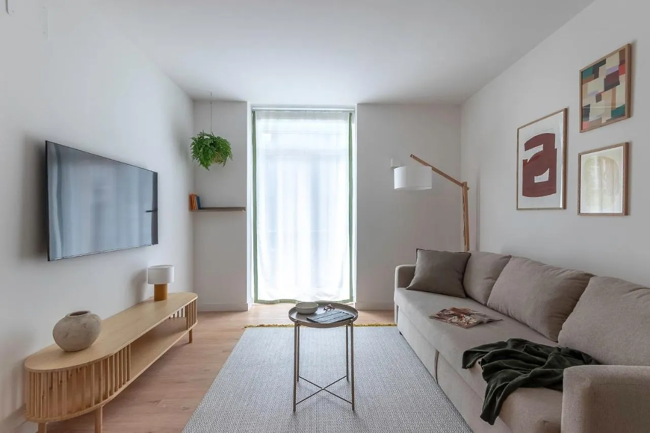 B48 Bilbao Abando Apartment